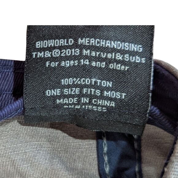 Wolverine X-Men Marvel Comics Grey and Yellow Design Snapback 2013 Edition - Picture 6 of 6